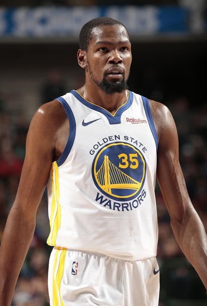 是以球员身 是以球员身