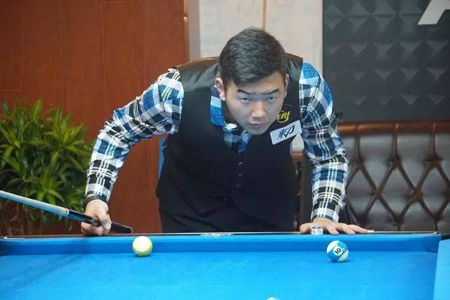 人发挥显然 人发挥显然