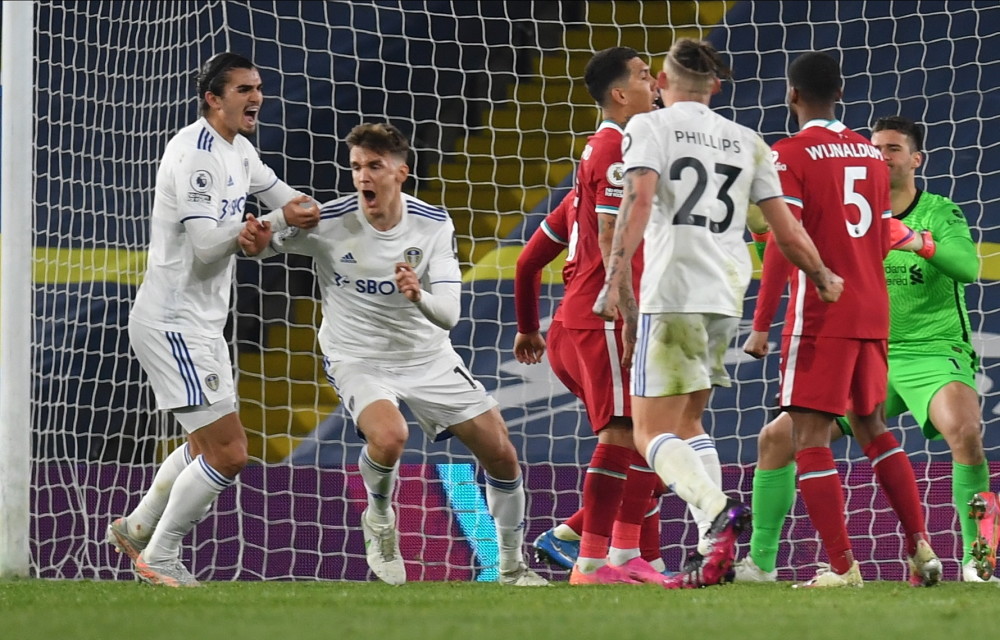 一是前场逼 一是前场逼