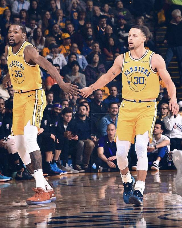 与屏幕上赢 与屏幕上赢